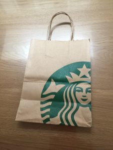 スタバの紙袋を手帳カバーに変身させてみたよ こぐまやのせかい